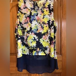 Women’s size XL princess vera wang sleeveless top